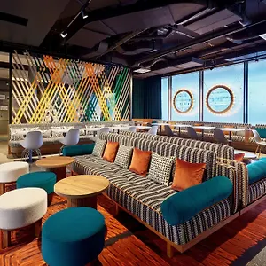 4* Otel Aloft